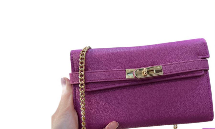 POCHETTE K CON CATENA